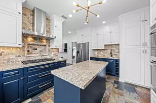 9214 S Pass Ln, Houston, TX 77064 - Photo 8