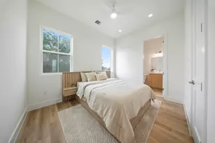 1106 Weiss St, Houston, TX 77009 - Photo 20