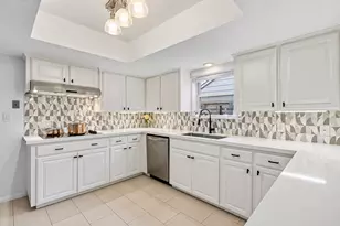 12574 Westerley Ln, Houston, TX 77077 - Photo 14