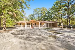 180 Butler Dr, Cleveland, TX 77328 - Photo 2