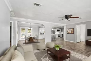 180 Butler Dr, Cleveland, TX 77328 - Photo 10