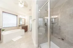 19738 Tacoma Bluff Dr, Katy, TX 77433 - Photo 16