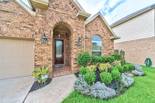 19738 Tacoma Bluff Dr, Katy, TX 77433 - Photo 4