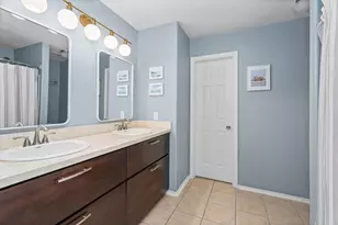47 W Sage Creek Pl, The Woodlands, TX 77382 - Photo 22