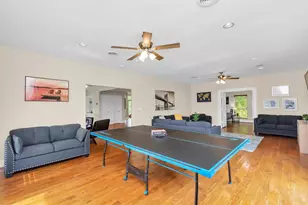 1730 Lakeshore Dr, Kingwood, TX 77339 - Photo 8