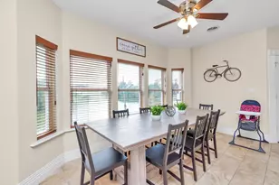 1730 Lakeshore Dr, Kingwood, TX 77339 - Photo 10