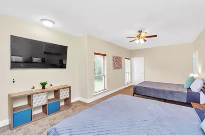 1730 Lakeshore Drive, Kingwood, TX 77339 - Photo 28