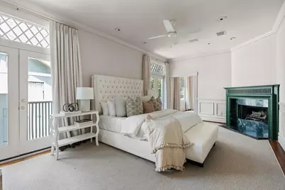 200 Westmoreland Street, Houston, TX 77006 - Photo 22