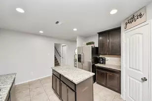 8126 Carillon Way, Rosharon, TX 77583 - Photo 20