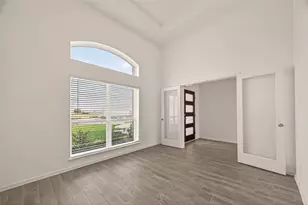 2510 Shallow Lk Ln, Iowa Colony, TX 77583 - Photo 4