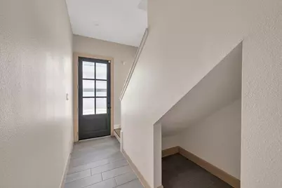 9551 Neuens Road #B, Houston, TX 77080 - Photo 10