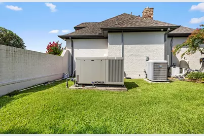 7930 Spring Village Drive, Spring, TX 77389 - Photo 28