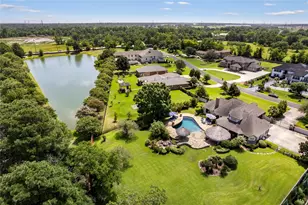 7930 Spring Village Dr, Spring, TX 77389 - Photo 46