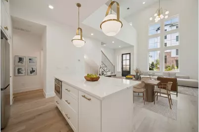 949 Blackshire Lane, Houston, TX 77055 - Photo 8