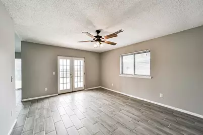 1613 Brook Meadow Drive, La Porte, TX 77571 - Photo 8