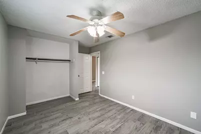 1613 Brook Meadow Drive, La Porte, TX 77571 - Photo 16