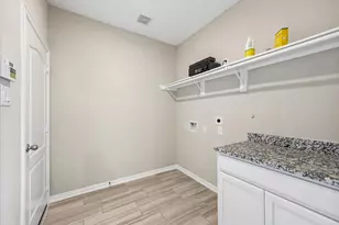 317 Merlot Dr, Alvin, TX 77511 - Photo 30