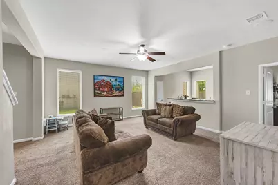 9402 Savannah Holly Drive, Houston, TX 77075 - Photo 4