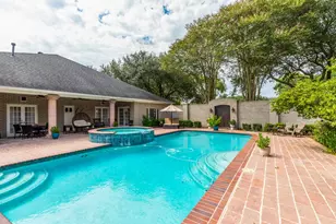 3 Bayou Bend, Beaumont, TX 77706 - Photo 44