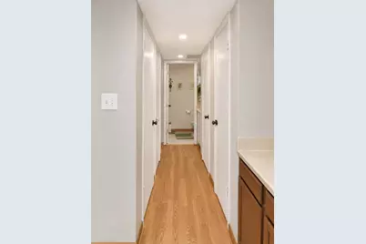 781 Country Place Drive #2032, Houston, TX 77079 - Photo 6