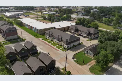301 W 31st Street #103, Bryan, TX 77803 - Photo 4