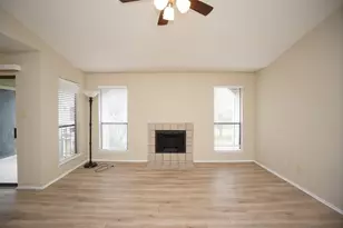 6602 Harbor Town Dr, Houston, TX 77036 - Photo 4