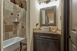 8794 Grand Lake Estates Dr, Montgomery, TX 77316 - Photo 32