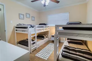 2922 Shadow Trail Dr, Houston, TX 77082 - Photo 10