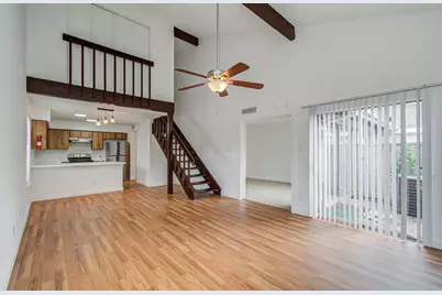 12203 Sandpiper Drive #122, Houston, TX 77035 - Photo 6