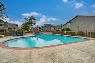 12203 Sandpiper Dr, Houston, TX 77035 - Photo 28