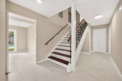 8326 Tiger Lane, Houston, TX 77040 - Photo 4
