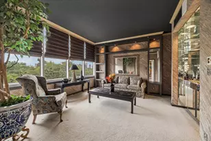 121 N Post Oak Ln, Houston, TX 77024 - Photo 2