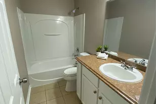 8825 E Buffalo Cir, Willis, TX 77378 - Photo 6
