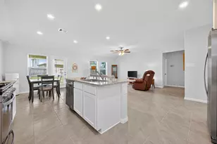 2322 E Winding Pnes Dr, Tomball, TX 77375 - Photo 16