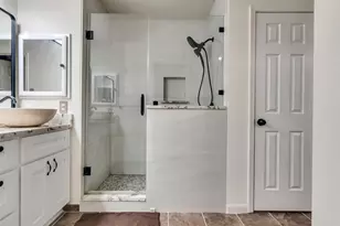 10811 Meadow Walk Ln, Houston, TX 77067 - Photo 20