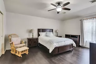 10811 Meadow Walk Ln, Houston, TX 77067 - Photo 18