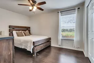 10811 Meadow Walk Ln, Houston, TX 77067 - Photo 24