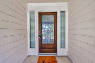 11915 Lois Ln, Pinehurst, TX 77362 - Photo 2