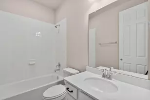 4122 Golden Bird Lndg Ct, League City, TX 77573 - Photo 10