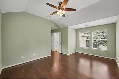 73 Scarlet Woods Court, The Woodlands, TX 77380 - Photo 14