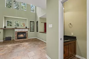 73 Scarlet Woods Ct, The Woodlands, TX 77380 - Photo 6