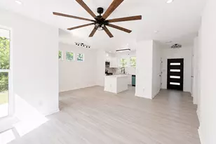 1010 Linden St, La Marque, TX 77568 - Photo 16