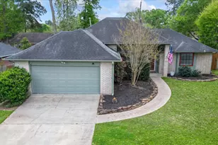 1724 Cantrell Blvd, Conroe, TX 77301 - Photo 1