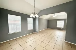 4007 E Teal Estates Cir, Fresno, TX 77545 - Photo 4