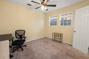 11007 White Oak Bend Dr, Houston, TX 77064 - Photo 8