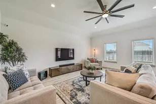 6204 Red Oak Ct, League City, TX 77573 - Photo 12