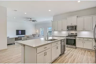 6204 Red Oak Court, League City, TX 77573 - Photo 8