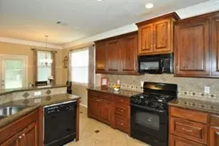 14107 Spring Mountain Ln, Houston, TX 77044 - Photo 8