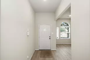 1311 Diamante Dr, Pasadena, TX 77504 - Photo 4