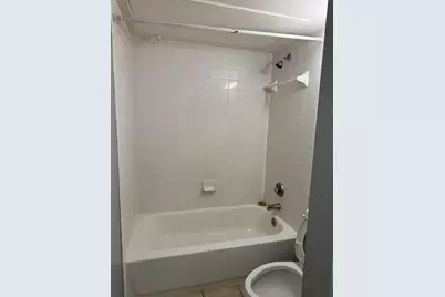 10100 S Gessner Road #106, Houston, TX 77071 - Photo 12